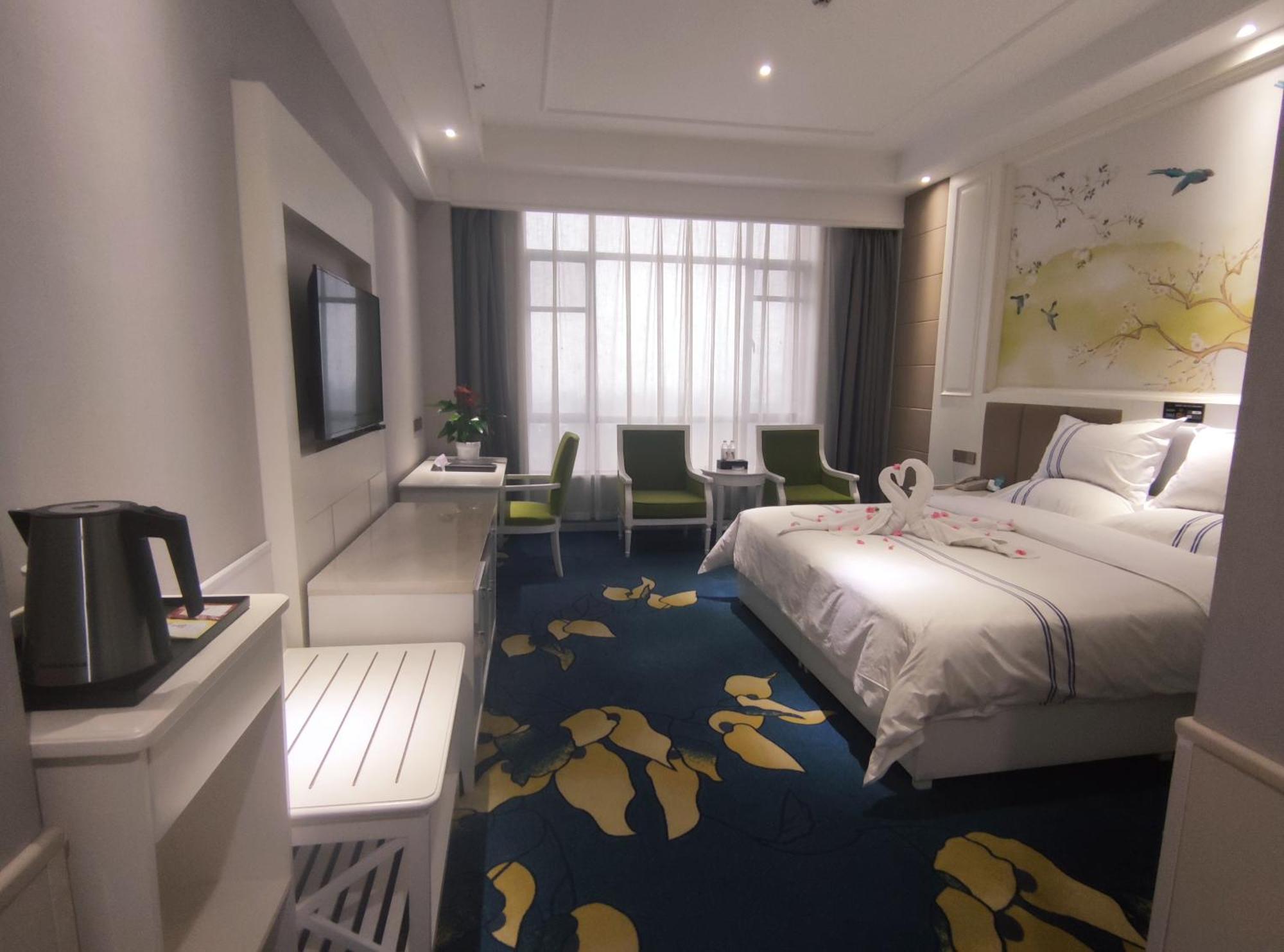 Huashan Xinghe International Hotel Huayin Bagian luar foto