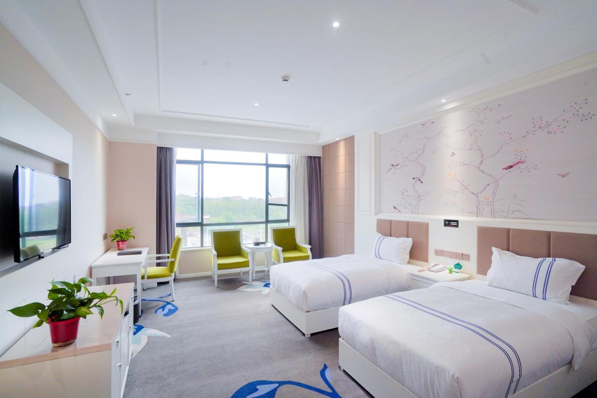 Huashan Xinghe International Hotel Huayin Bagian luar foto